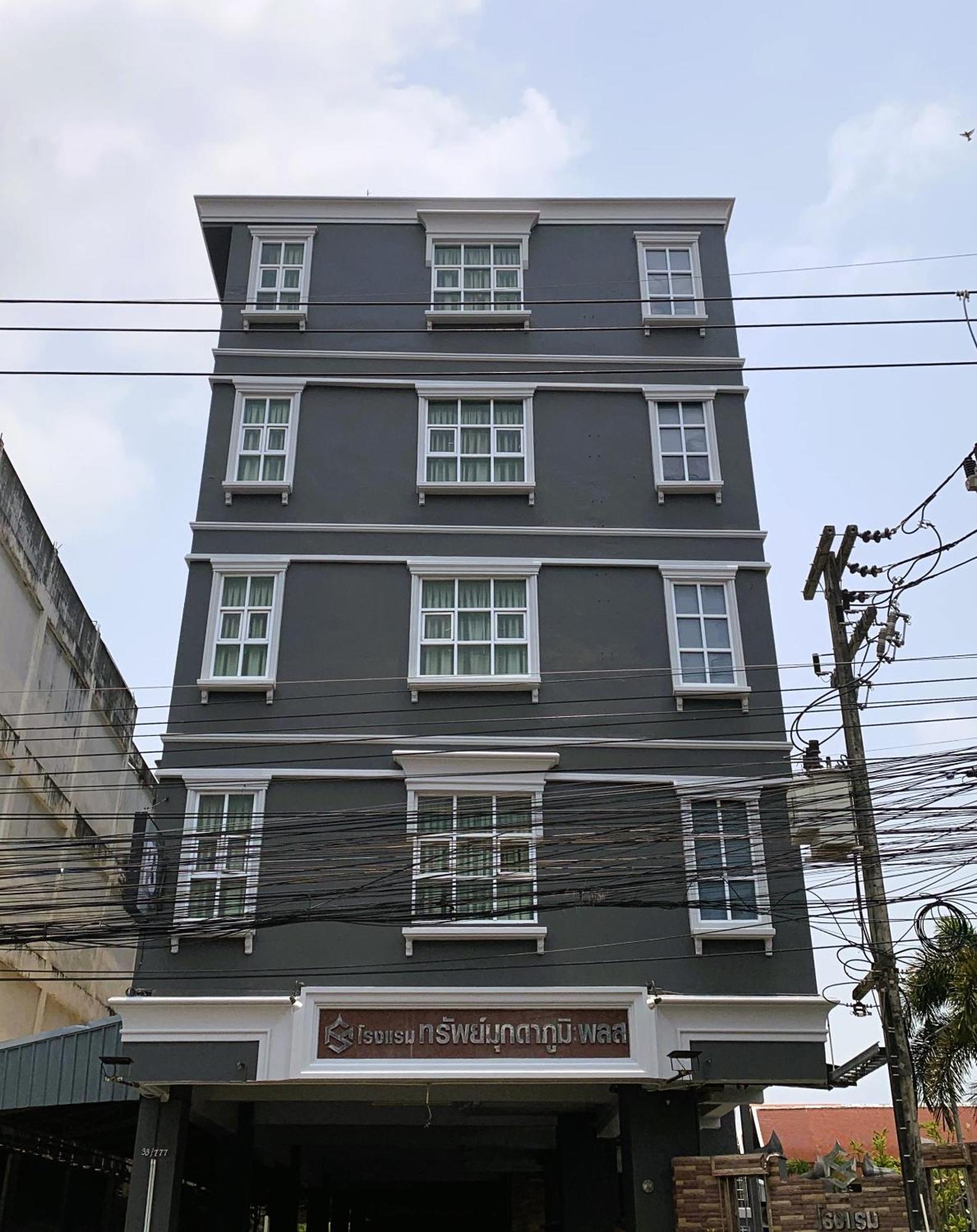 Submukda Phoomplace Hotel Mukdahan Buitenkant foto